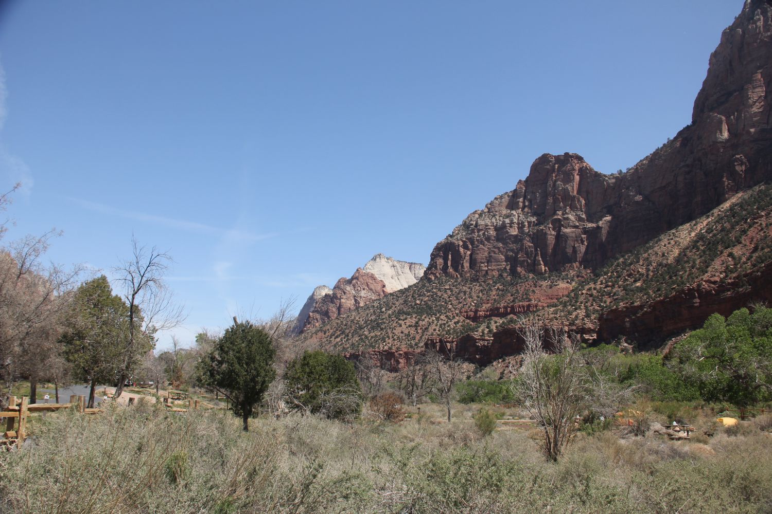 Lower & Upper Emerald & Kayenta Trails 